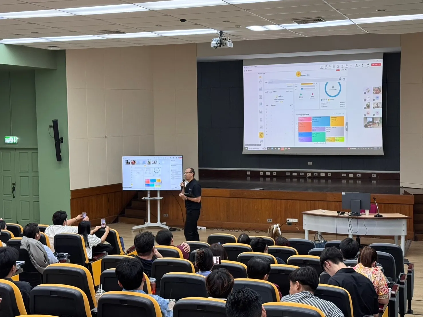 e5220fddf301426658a107b769e444c1